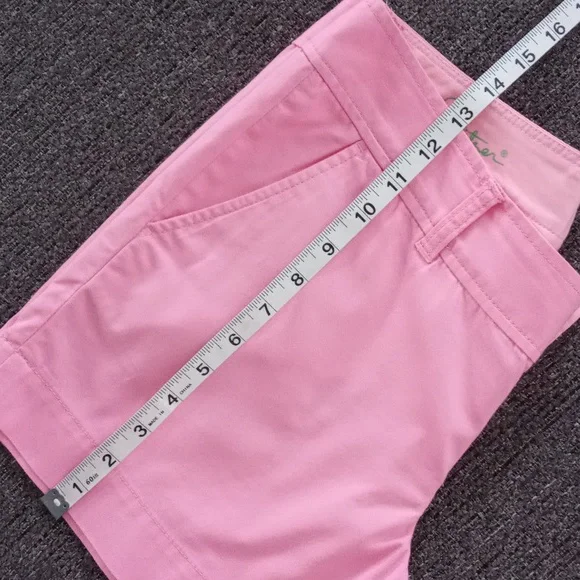 🩷HTF Lilly Pulitzer🩷 - "Pretty Pink" Callahan Short - Picture 11 of 13